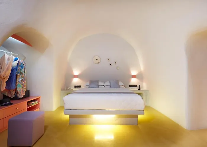 Caldera Edge Hotell 4*