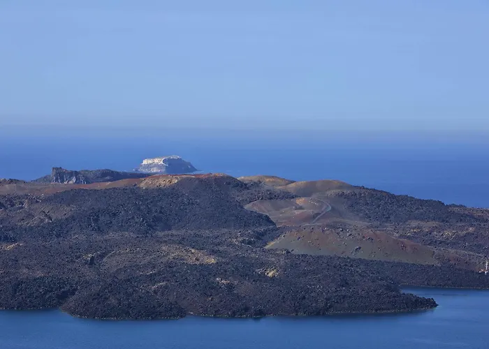 Caldera Edge Hotel 4*