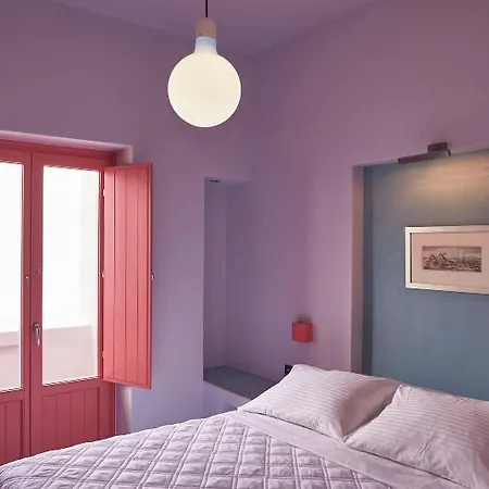 Caldera Edge Hotel 4*